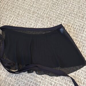 Elegant Black Sheer Skirt by Capezio wrap skirt ballet perfect condition new